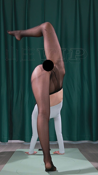 【日月俱乐部】山庄VIP 米娅 瑜伽1期 4K【2V/2.9G】