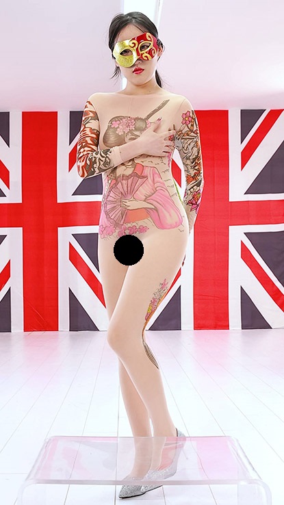 【日月俱乐部】山庄VIP 娜娜 小圈子内部秀 连体装 4K【2V/3.1G】